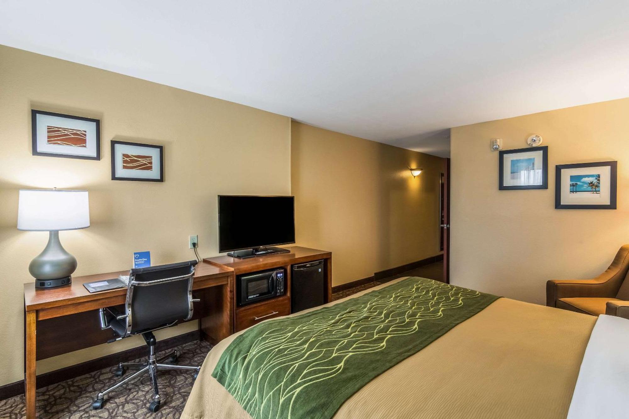 Comfort Inn & Suites Panama City North Εξωτερικό φωτογραφία